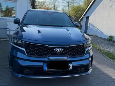 Second-hand Kia Sorento 265 CP (194 kW) 2021 Albastru SUV