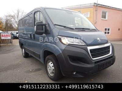 Grau Gebraucht 2021 Peugeot Boxer Van | 15.300 €