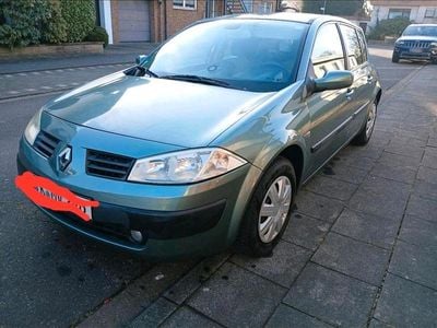 Gebraucht Renault Mégane II 98 PS (72 kW) 2003 Grün Kleinwagen