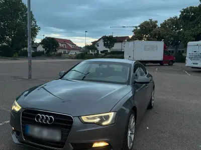 Gebraucht Audi A5 Sportback 177 PS (130 kW) 2012 Grau Kleinwagen