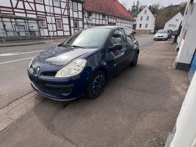 Gebraucht Renault Clio Expression 75 PS (55 kW) 2006 Blau Kleinwagen