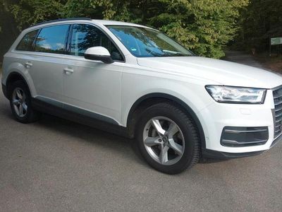 Weiß Gebraucht 2016 Audi Q7 SUV | 30.950 € (Fairer Preis)