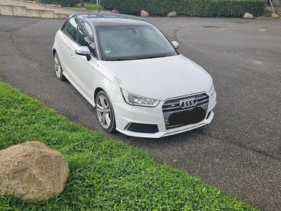 Audi S1