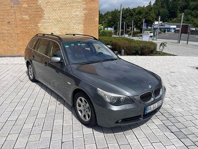 BMW 525