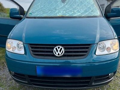 Second-hand VW Caddy Maxi 102 CP (75 kW) 2010 Monovolum