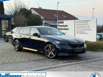 Neu BMW 540 Comfort Edition 303 PS (222 kW) 2026 Blau Limousine