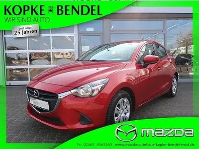 Usata Mazda 2 Prime-Line 75 CV (55 kW) 2017 Rosso Utilitaria