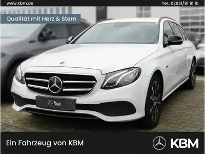 gebraucht Mercedes E300 E300 de T AVANTGARDE°AHK°COMAND°DISTR°NIGHT°