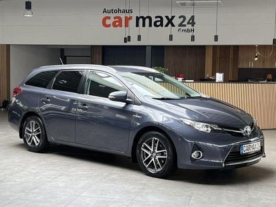 Toyota Auris Hybrid