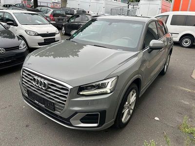 Grau Gebraucht 2018 Audi Q2 S-Line SUV | 17.400 € (Fairer Preis)