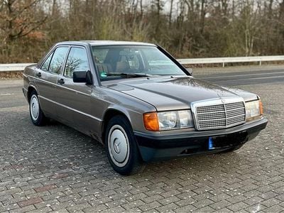 Braun Gebraucht 1990 Mercedes 190 Limousine | 2.400 €
