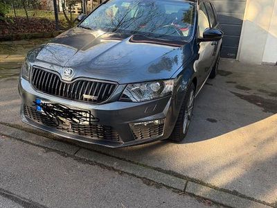 Gebraucht Skoda Octavia RS 184 PS (135 kW) 2017 Grau Kombi