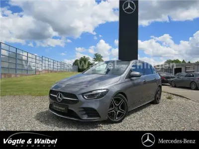 Gebraucht Mercedes B220 AMG Line Premium 190 PS (139 kW) 2025 Grau Kleinwagen