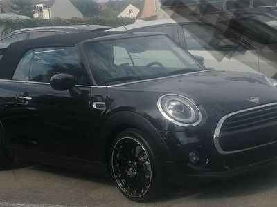 Gebraucht Mini One Cabriolet Chili 102 PS (75 kW) 2020 Schwarz Cabrio