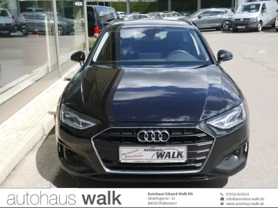 Gebraucht Audi A4 Ambiente 163 PS (119 kW) 2023 Schwarz Kombi