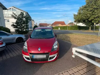 Gebraucht Renault Scénic III 2011 Rot Van / Kleinbus