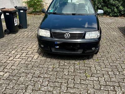 Schwarz Gebraucht 2001 VW Polo Edition Limousine | 1.300 € (Fairer Preis)