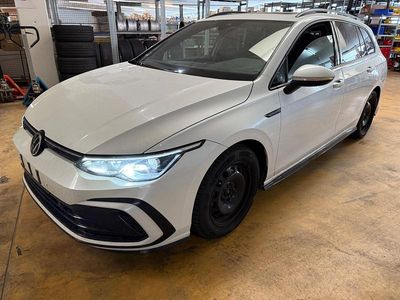 Gebraucht VW Golf VIII R-line 150 PS (110 kW) 2021 Weiß Kombi