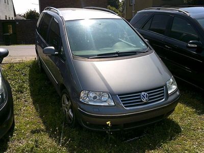 VW Sharan