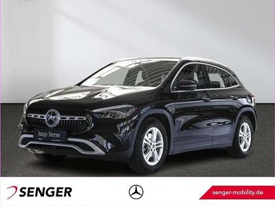 Gebraucht Mercedes GLA200 163 PS (119 kW) 2024 Unilack nachtschwarz SUV