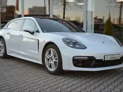 Gebraucht Porsche Panamera GTS Sport Turismo 324 PS (238 kW) 2018 Weiss Limousine