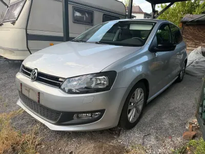 Gebraucht VW Polo Comfortline 86 PS (63 kW) 2011 Silber Kleinwagen