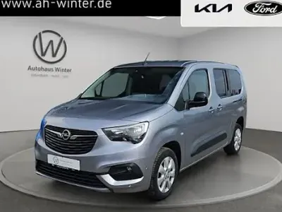 Używany Opel Combo Elegance 130 KM (95 kW) 2022 Szary Minivan