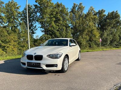 Gebraucht BMW 116 136 PS (100 kW) 2013 Weiß Kleinwagen