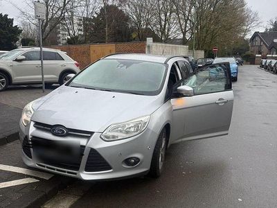 Gebraucht Ford Focus SYNC Edition 116 PS (85 kW) 2013 Silber Kombi