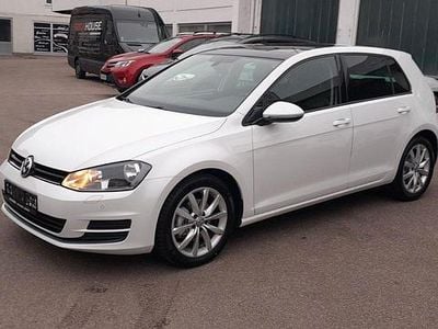 Gebraucht VW Golf VII Comfortline 122 PS (89 kW) 2014 Weiß Limousine