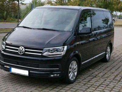 gebraucht VW T6 Bulli 2,0 TDI Highline black DSG Vollleder LED AHK Standhei