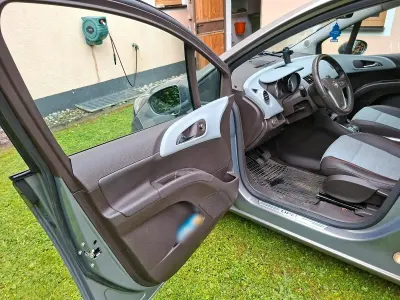 Gebraucht Opel Meriva 120 PS (88 kW) 2010 Braun Van / Kleinbus