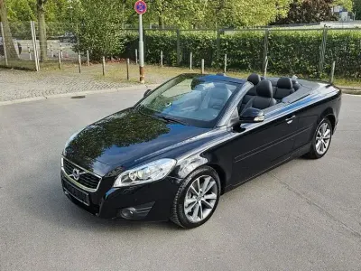 Gebraucht Volvo C70 Summum 177 PS (130 kW) 2011 Schwarz Cabrio