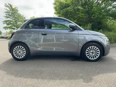 Gebraucht Fiat 500e 86 kW (118 PS) 2023 Grau Kleinwagen