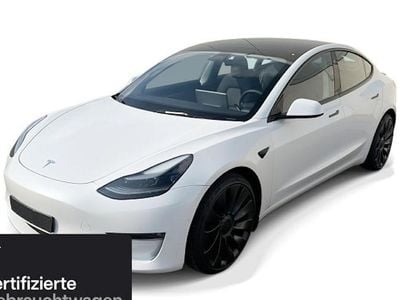 Begagnad Tesla Model 3 Performance 377 kW (513 HK) 2021 Vit Sedan