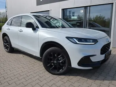 Käytetty Honda ZR-V Sport 184 HP (135 kW) 2025 Valkoinen Katumaasturi