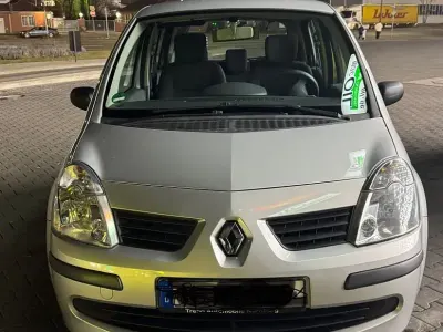 Gebraucht Renault Modus 75 PS (55 kW) 2007 Silber Van / Kleinbus