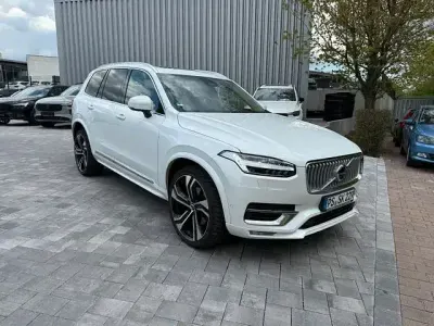 Second-hand Volvo XC90 Ultimate 235 CP (172 kW) 2023 Alb SUV