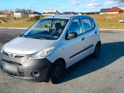 Gebraucht Hyundai i10 77 PS (56 kW) 2011 Kleinwagen