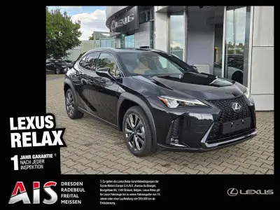 Neu Lexus UX 300h Sport Design Packet 199 PS (146 kW) 2025 Graphitschwarz SUV