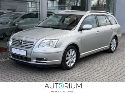 Gebraucht Toyota Avensis Executive 129 PS (94 kW) 2006 Silver (silber) Kombi