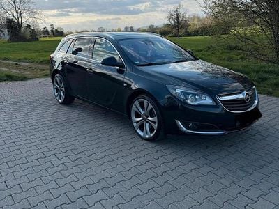 Gebraucht Opel Insignia 195 PS (143 kW) 2013 Schwarz Kombi