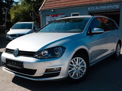 Gebraucht VW Golf VII 105 PS (77 kW) 2013 Silber Kombi