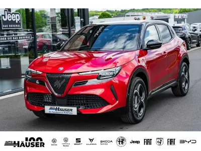 Neu Alfa Romeo Junior Edizione Speciale 145 PS (106 kW) 2026 Rot SUV
