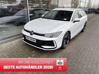 Gebraucht VW Passat R-line 193 PS (141 kW) 2024 Pure white Kombi