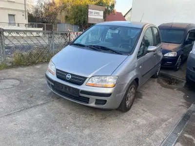 Brugt Fiat Idea Dynamic 95 HK (69 kW) 2004 Grå MPV