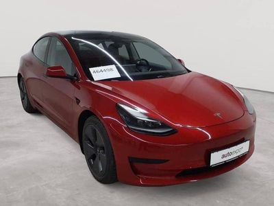 Red multicoat Gebraucht 2021 Tesla Model 3 Standard Range Plus Limousine | 24.390 € (Guter Preis)