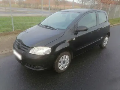 Gebraucht VW Fox Edition 54 PS (39 kW) 2007 Schwarz Kleinwagen