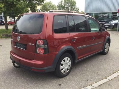 VW Touran Cross
