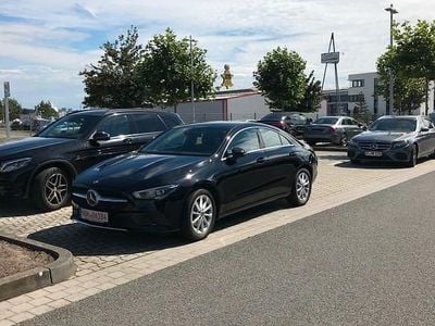 Gebraucht Mercedes CLA180 136 PS (100 kW) 2019 Schwarz Limousine